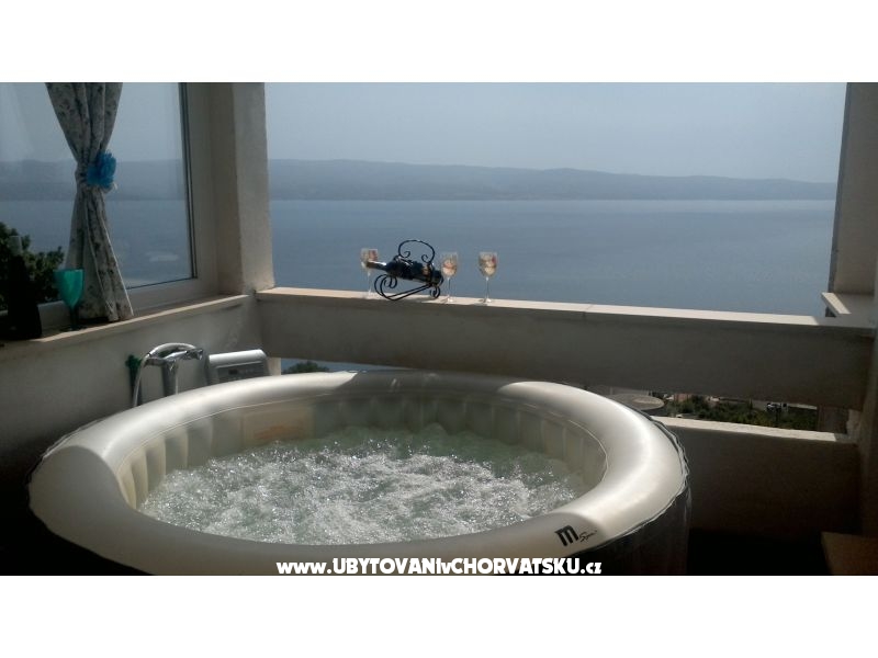 Ferienwohnungen for relaxing holidays – Ferienwohnung Omis, Kroatien – Foto 1