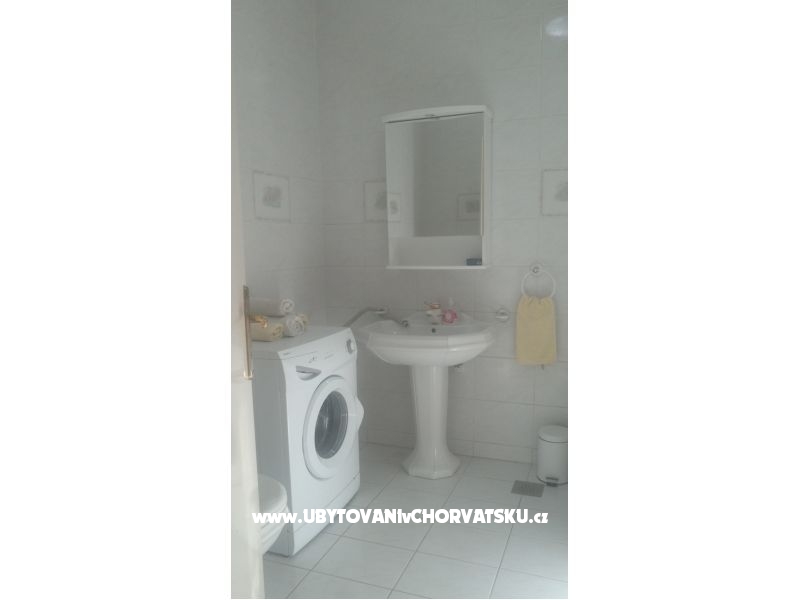 Ferienwohnungen for relaxing holidays – Ferienwohnung Omis, Kroatien – Foto 13