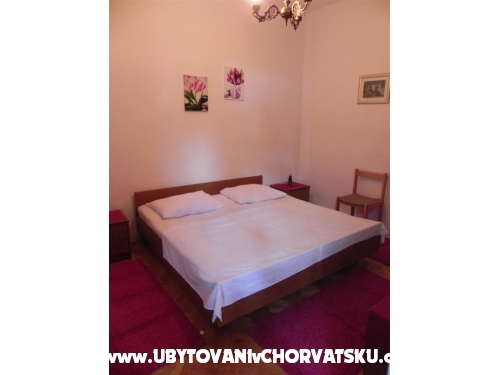 Appartements Mario - Omi Croatie