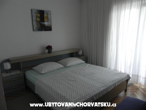 Appartements Mario - Omi Croatie