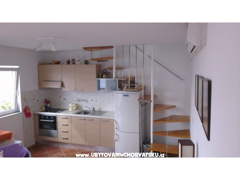 Ferienwohnungen Pio – Ferienwohnung Omis, Kroatien – Foto 9