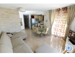 Apartmny Sara &amp; Nina - Omi Chorvatsko