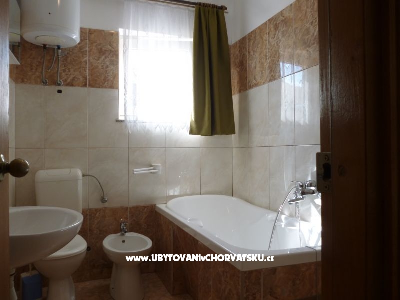 Ferienwohnungen Šarić – Ferienwohnung Omis, Kroatien – Foto 12