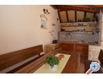 Apartmn Vesela - Omi Chorvatsko