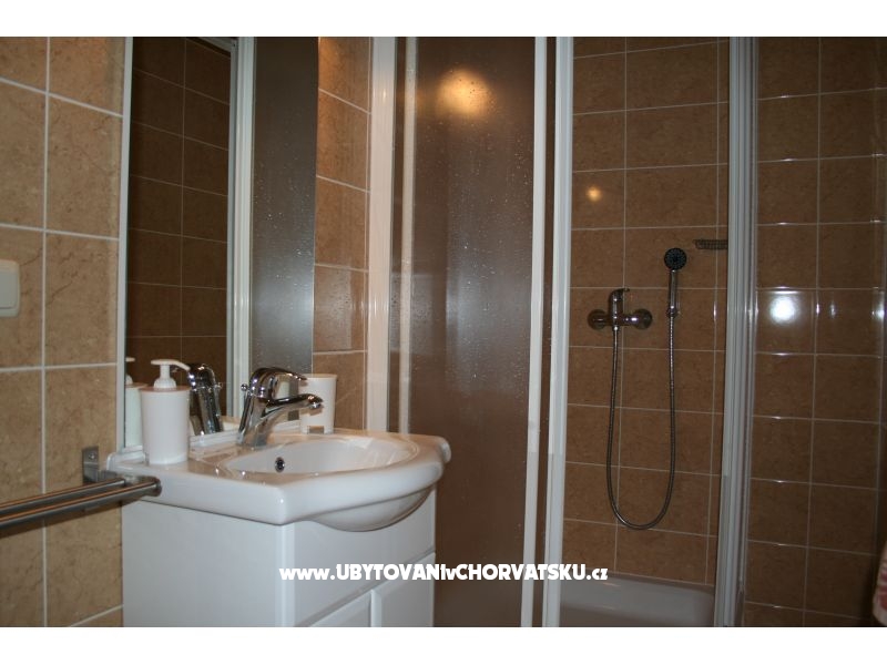Appartements Villa Mare – Ferienwohnung Omis, Kroatien – Foto 12