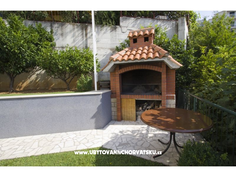 Appartement II Snjezana – Ferienwohnung Omis, Kroatien – Foto 11