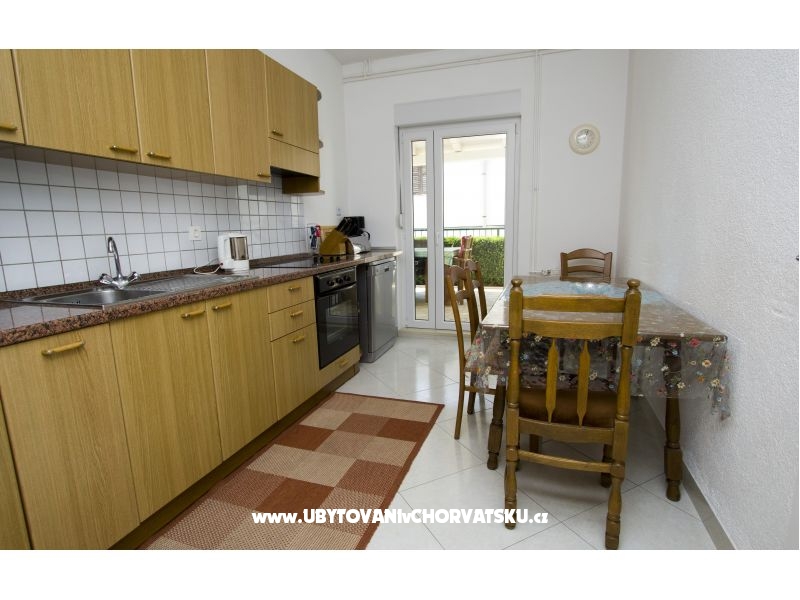 Appartement II Snjezana – Ferienwohnung Omis, Kroatien – Foto 7