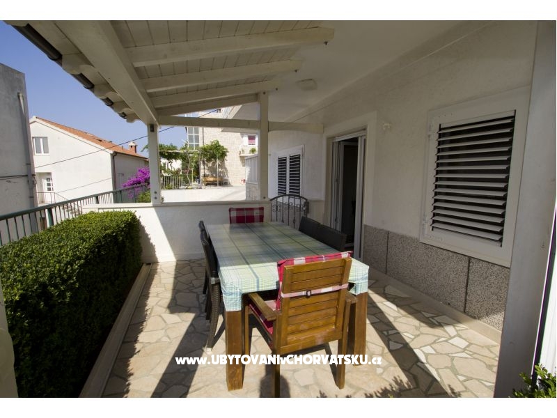 Appartement II Snjezana – Ferienwohnung Omis, Kroatien – Foto 9