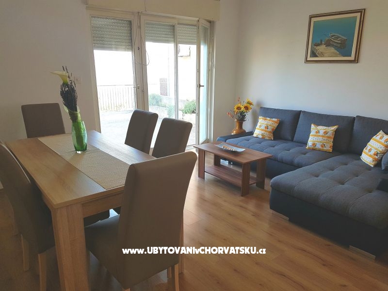 Beach and Sun – Ferienwohnung Omis, Kroatien – Foto 3