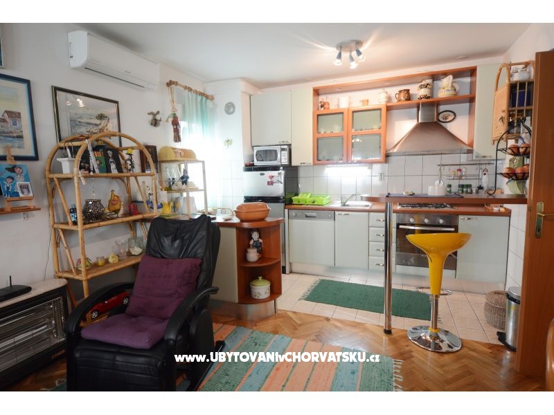 Apartment Bono – Ferienwohnung Omis, Kroatien – Foto 3