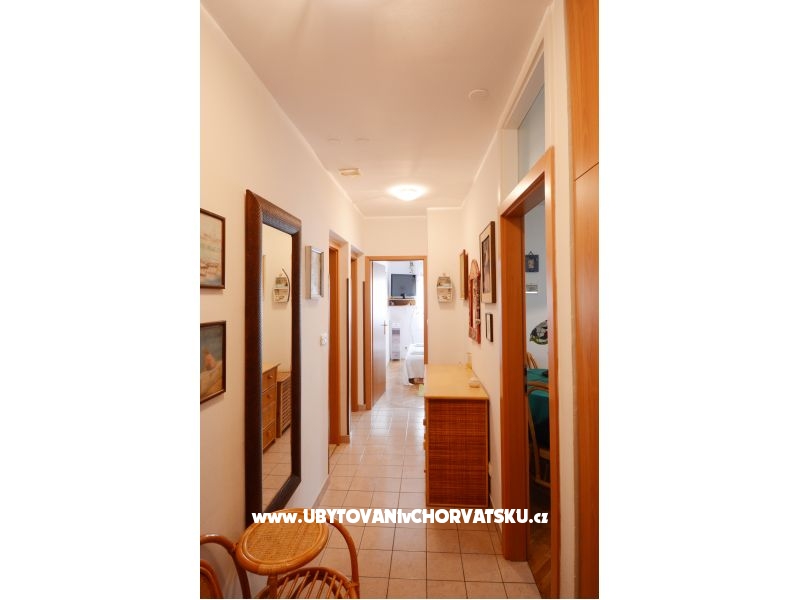 Apartment Bono – Ferienwohnung Omis, Kroatien – Foto 6