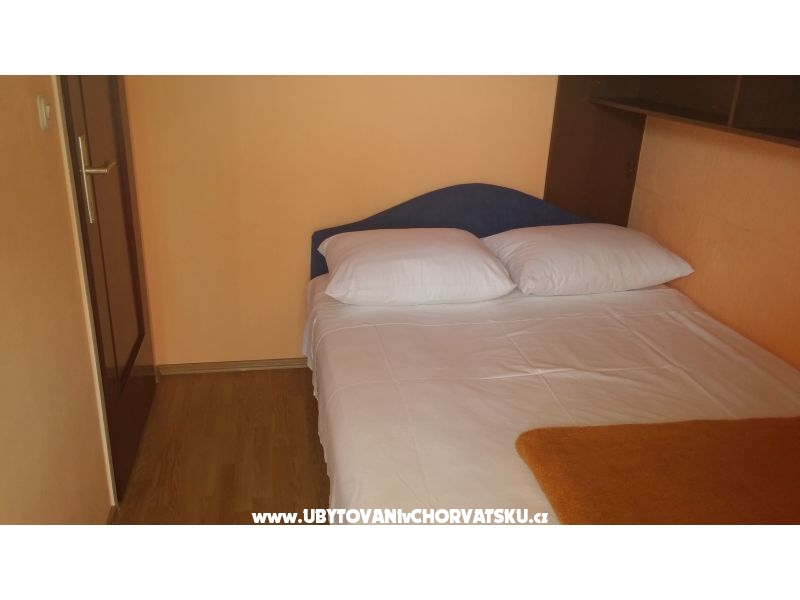 Dina Orlandini Appartement – Ferienwohnung Omis, Kroatien – Foto 8