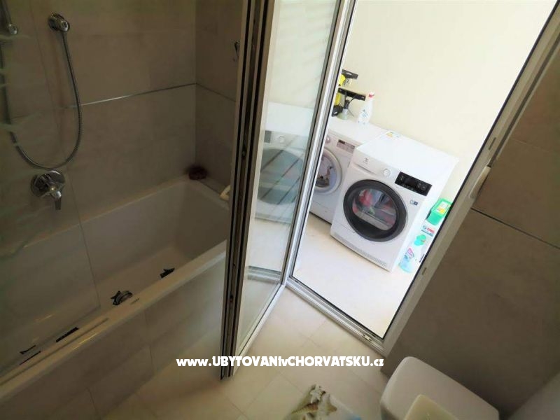 Modern Luxury apartment "LANA" – Ferienwohnung Omis, Kroatien – Foto 12