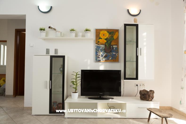 Gandalj – Ferienwohnung Omis, Kroatien – Foto 1