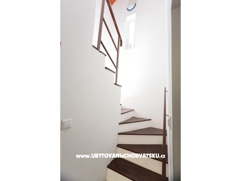 Gandalj – Ferienwohnung Omis, Kroatien – Foto 9