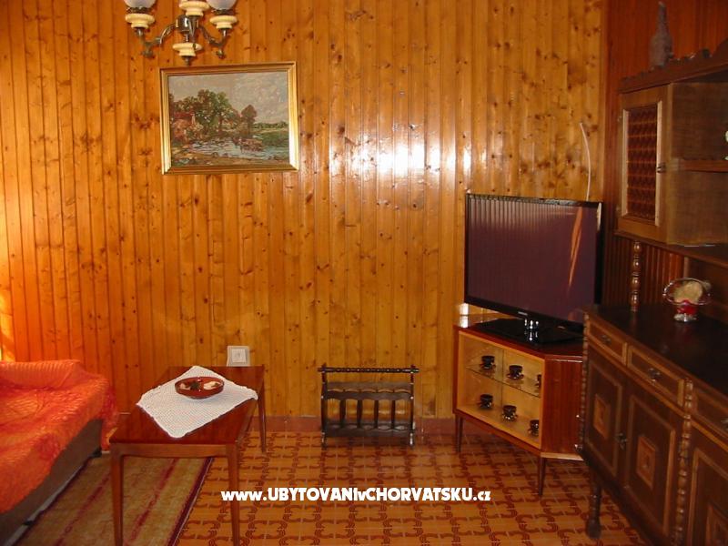 Apartment Branko – Ferienwohnung Omis, Kroatien – Foto 4