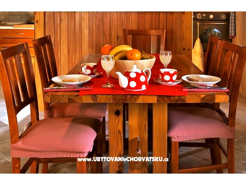 Kamenný dům – ubytování Omiš, Chorvatsko – foto 5