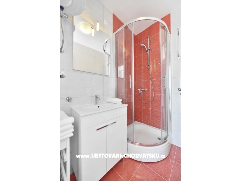 Kuća Dino – Ferienwohnung Omis, Kroatien – Foto 11