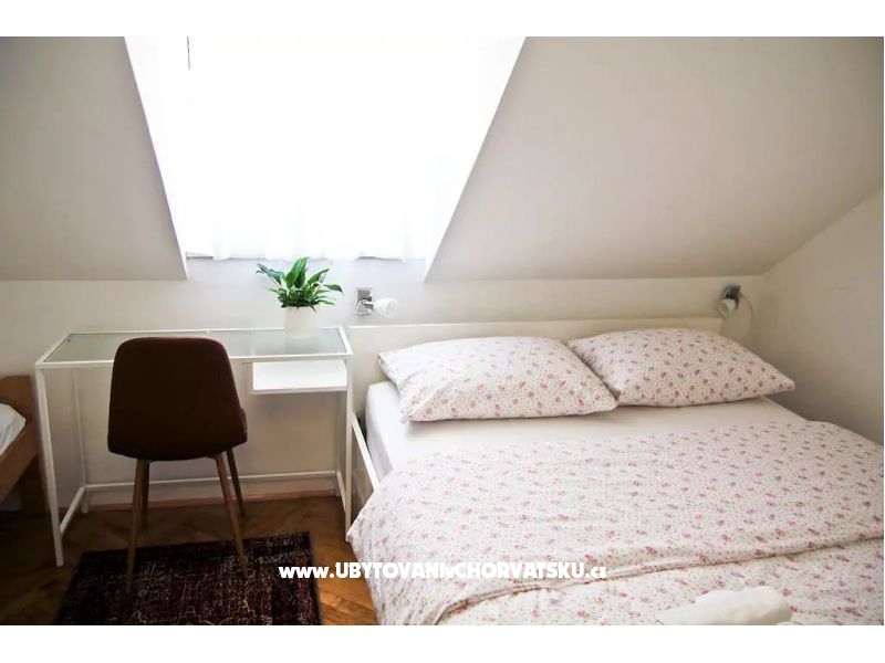 Main Square Appartement – Ferienwohnung Omis, Kroatien – Foto 11