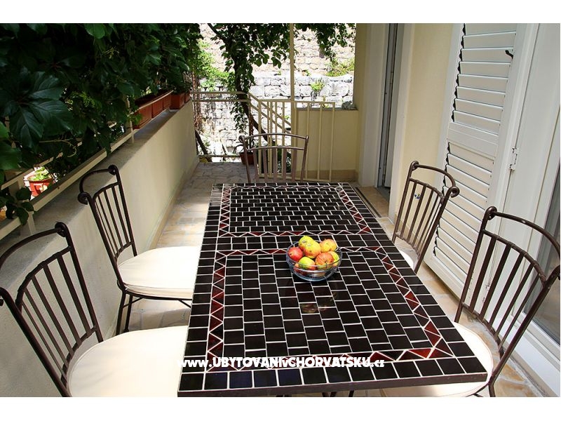 Main Square Appartement – Ferienwohnung Omis, Kroatien – Foto 4