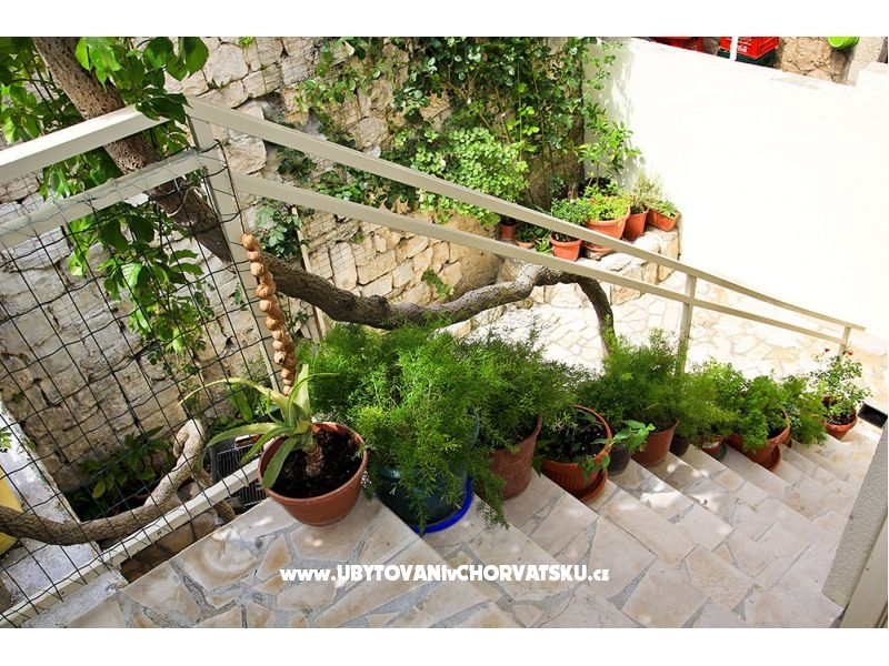 Main Square Appartement – Ferienwohnung Omis, Kroatien – Foto 5