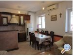 Petar apartmani Omis - Omi Chorvatsko