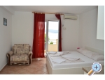 Apartmny Perkusic - Omi Chorvatsko