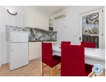 Apartmny Perkusic - Omi Chorvatsko