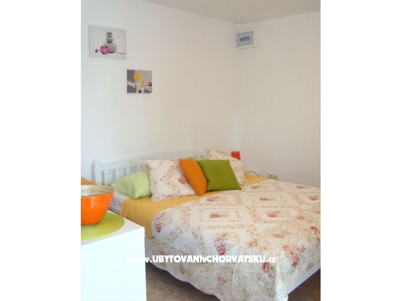 Studio apartman Dinka – Ferienwohnung Omis, Kroatien – Foto 2