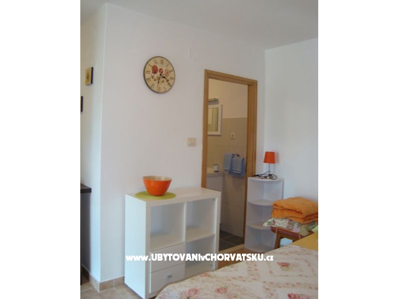 Studio apartman Dinka – Ferienwohnung Omis, Kroatien – Foto 4
