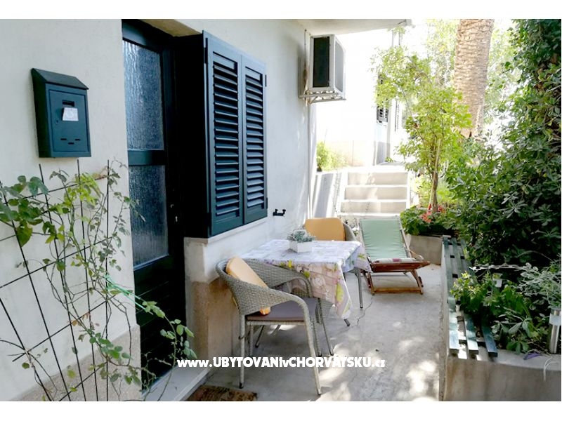 Studio apartman Dinka – Ferienwohnung Omis, Kroatien – Foto 6