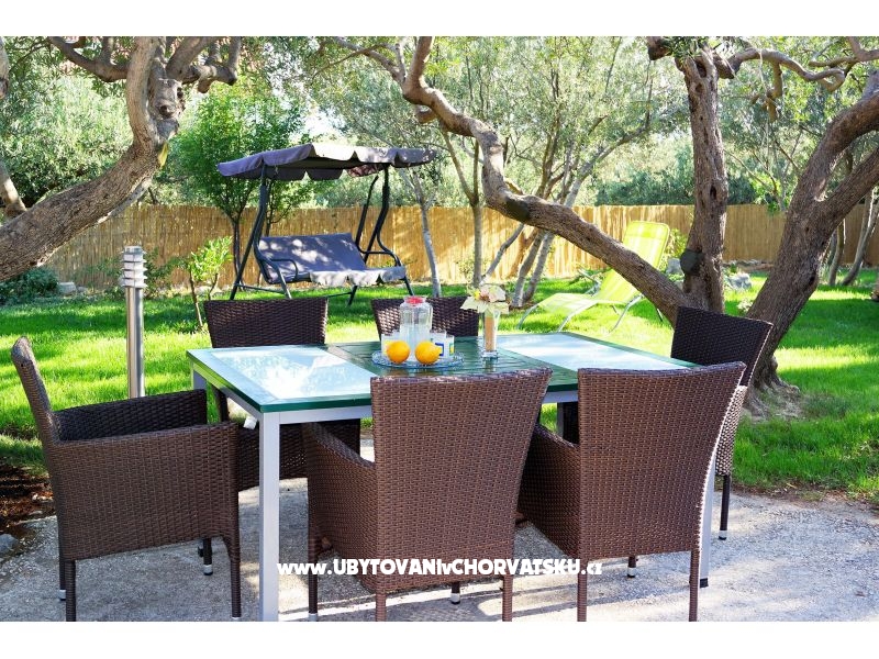 Apartment Cvita – Ferienwohnung Omis, Kroatien – Foto 1