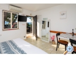 Urban Edge - Beach Apartmny - Omi Chorvatsko