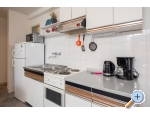 Urban Edge - Beach Apartmny - Omi Chorvatsko