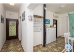 Urban Edge - Beach Apartmny - Omi Chorvatsko