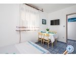 Urban Edge - Beach Apartmny - Omi Chorvatsko