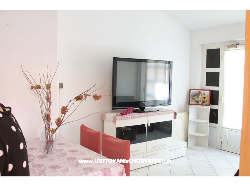 Villa Gloria – Ferienwohnung Omis, Kroatien – Foto 6