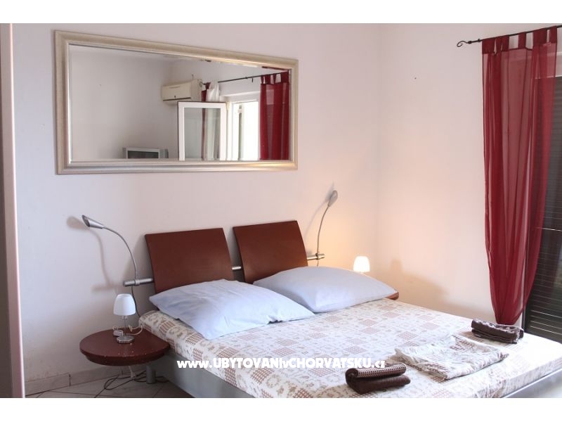 Villa Gloria – Ferienwohnung Omis, Kroatien – Foto 8