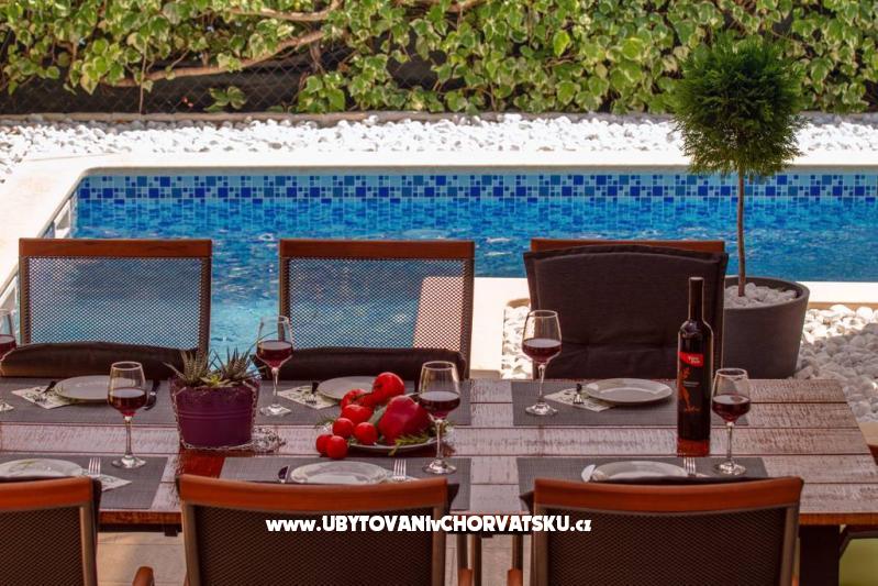 Villa Jasmina – Ferienwohnung Omis, Kroatien – Foto 3