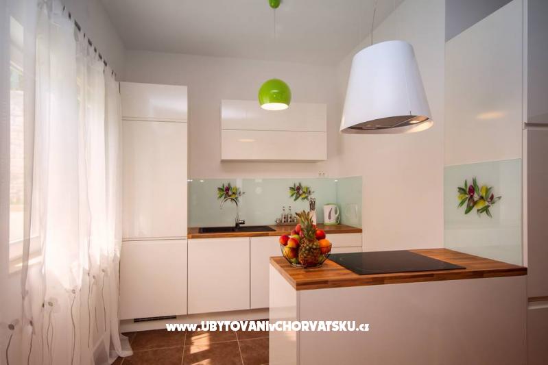 Villa Jasmina – Ferienwohnung Omis, Kroatien – Foto 4