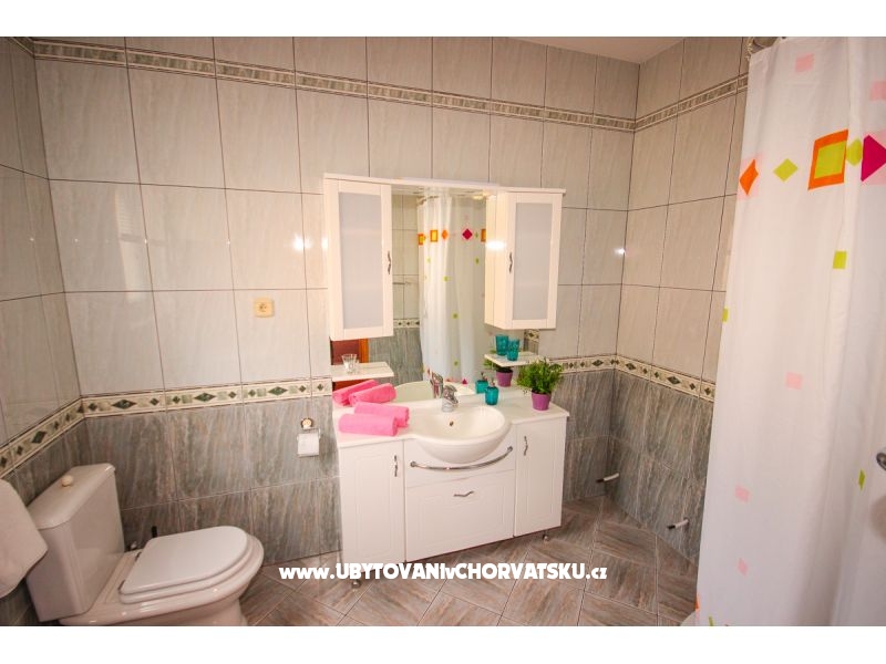 Villa Kristijan – Ferienwohnung Omis, Kroatien – Foto 7