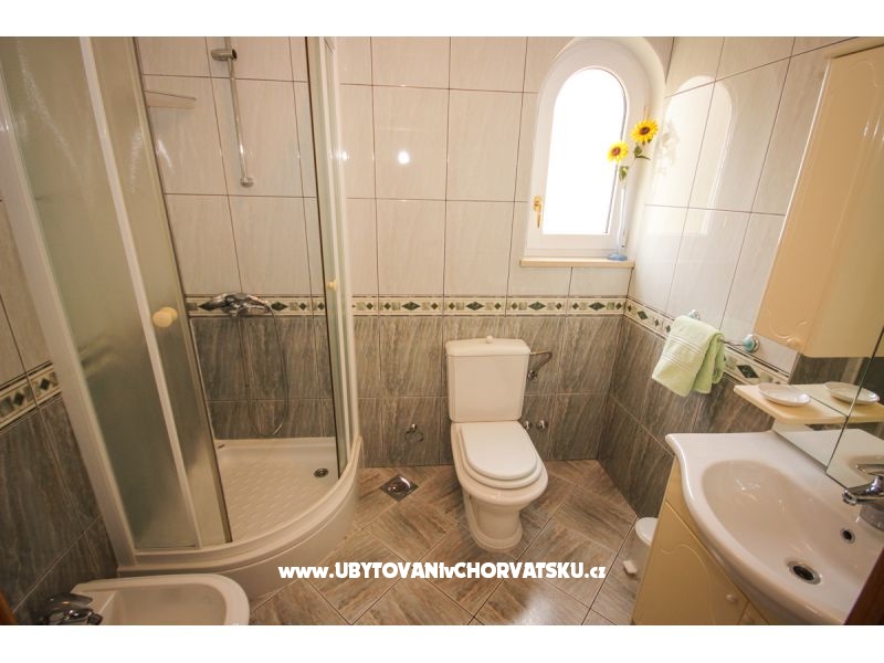 Villa Kristijan – Ferienwohnung Omis, Kroatien – Foto 8