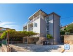 Villa Lana *** - Omi Chorvatsko