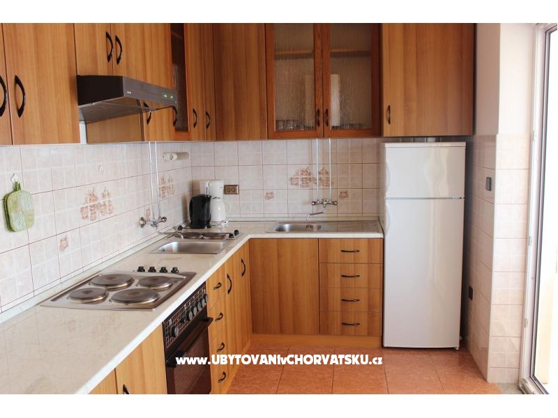 Ferienwohnungen Natalie – Ferienwohnung Omis, Kroatien – Foto 2