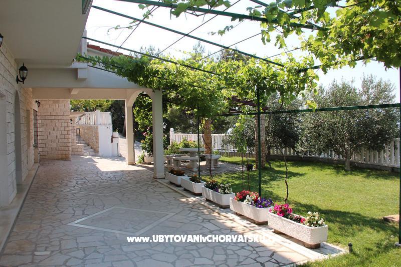 Ferienwohnungen Natalie – Ferienwohnung Omis, Kroatien – Foto 9