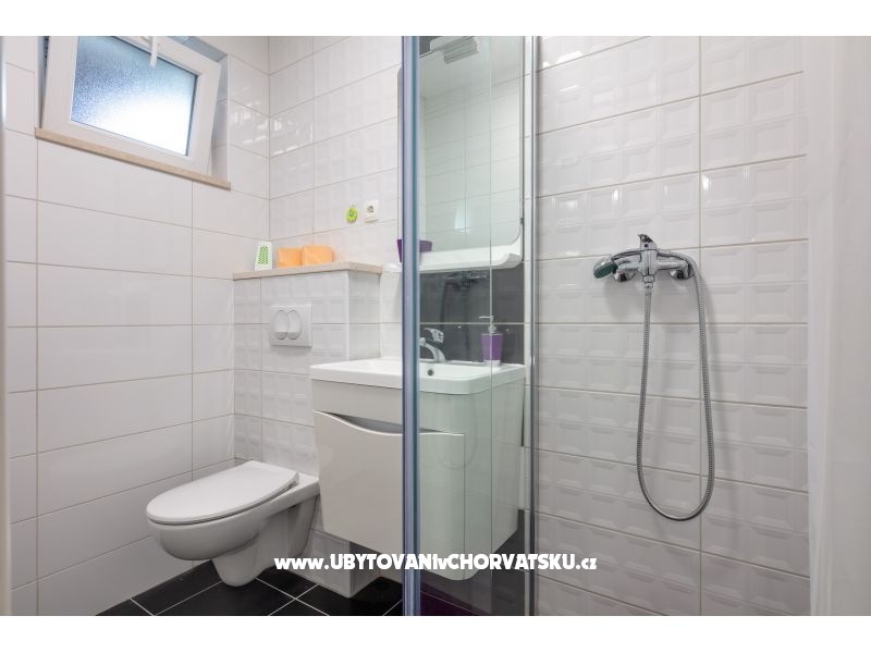 Villa Relax – Ferienwohnung Omis, Kroatien – Foto 10