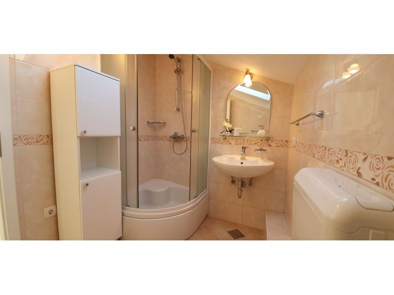 Villa Irma – Ferienwohnung Omis, Kroatien – Foto 11