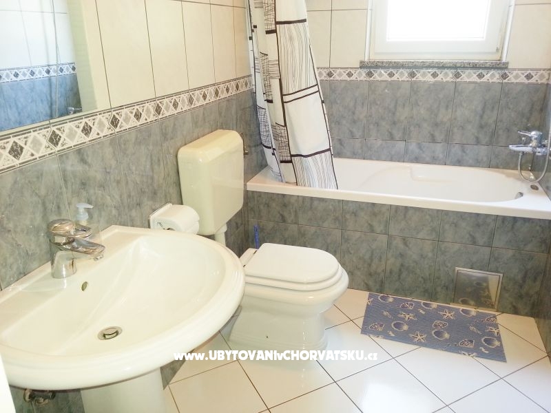 Villa and Bungalow Jovic – Ferienwohnung Opatija, Kroatien – Foto 15