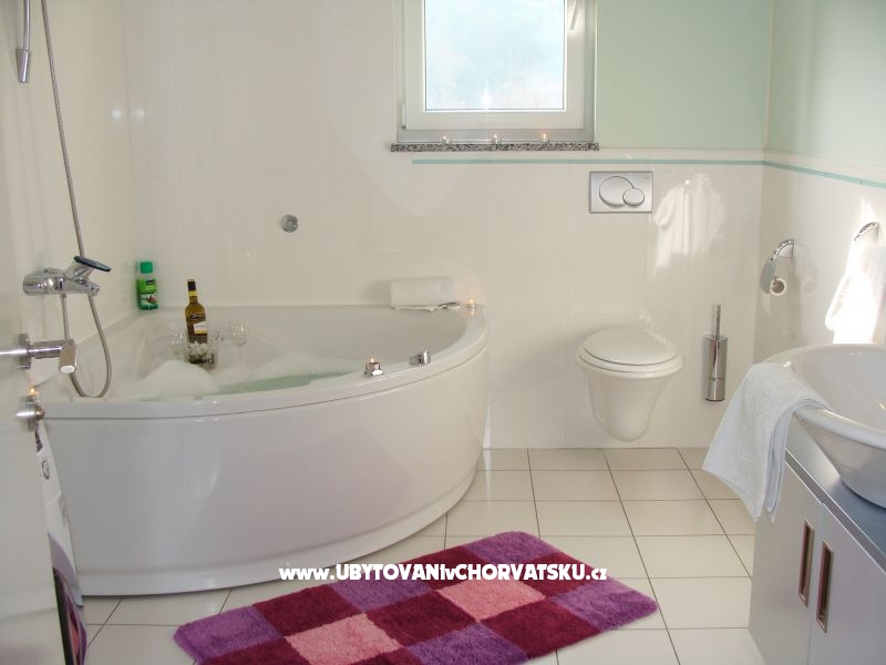 Villa and Bungalow Jovic – Ferienwohnung Opatija, Kroatien – Foto 8