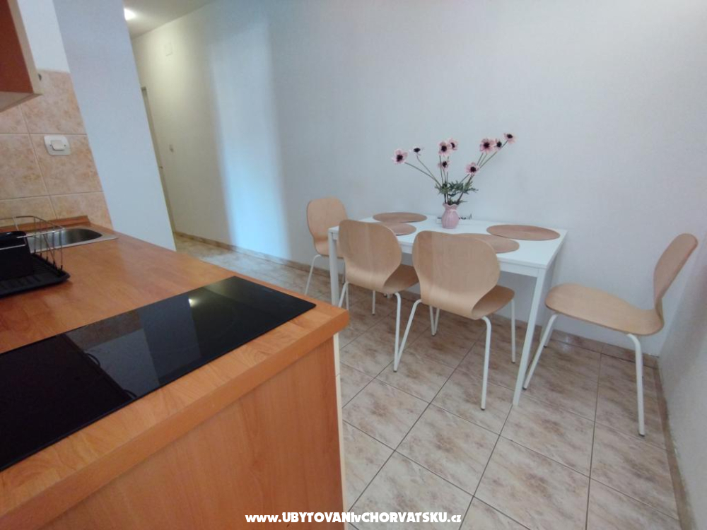 Apartmani Antonia - Orebi� � Pelje�ac Hrvatska